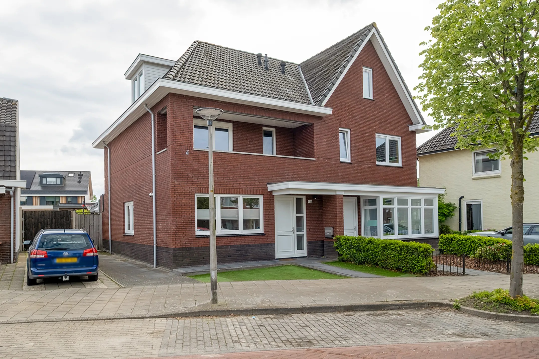 2-onder-1-kapwoning Lipperkerkstraat 422 in Enschede