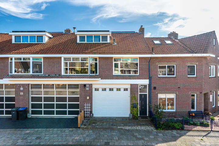 Eengezinswoning, tussenwoning Jollenstraat 2 a in Sneek