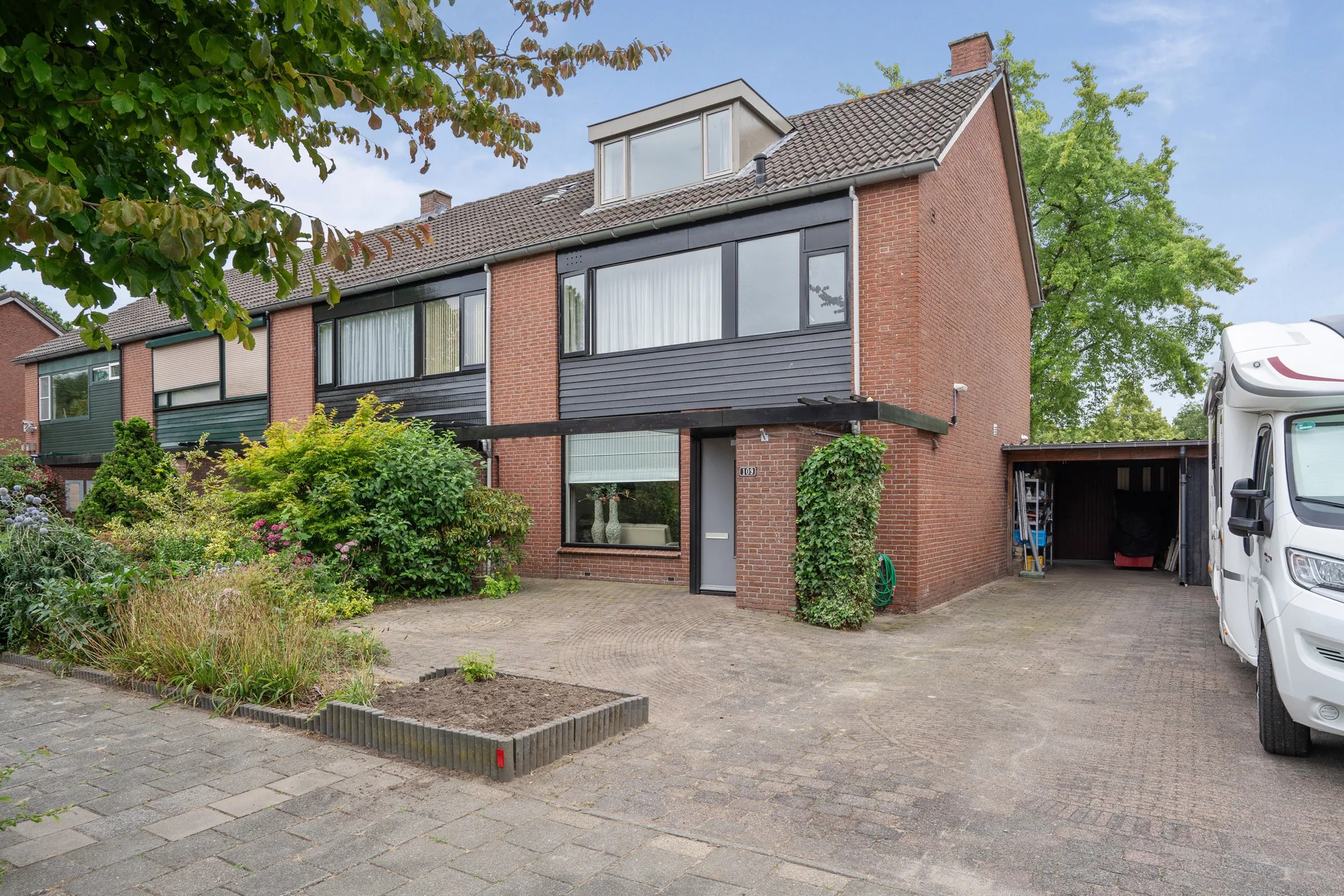 Hoekwoning Karel Martèlstraat 109 in Wijk bij Duurstede