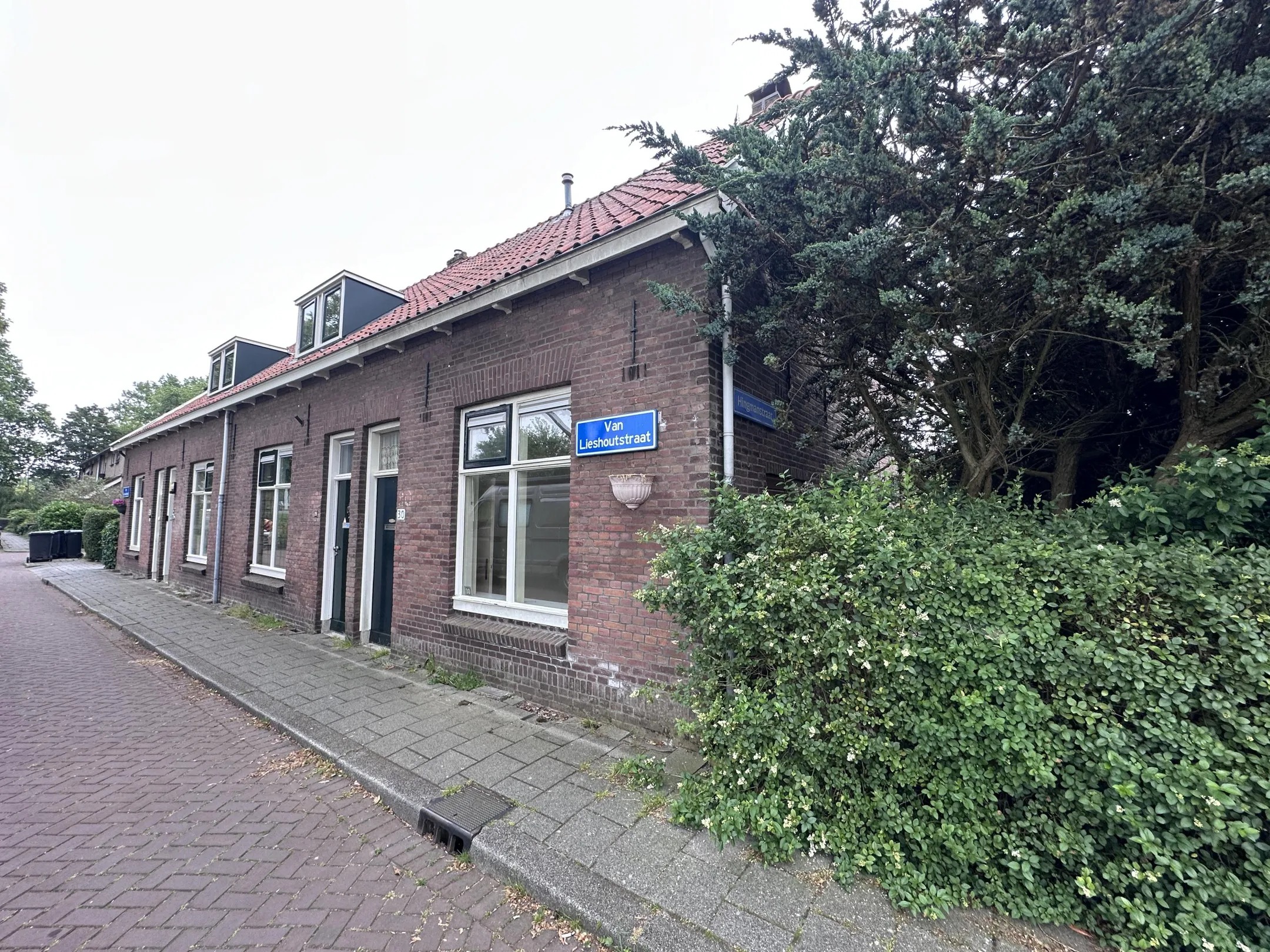 Hoekwoning Van Lieshoutstraat 30 in Rotterdam