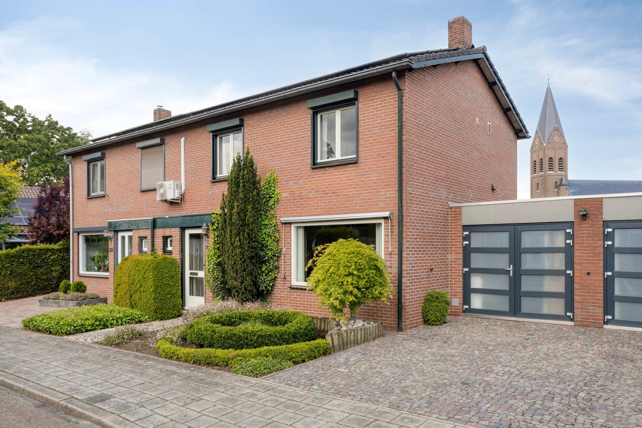 Geschakelde 2-onder-1-kapwoning Oeverzicht 20 in Linne