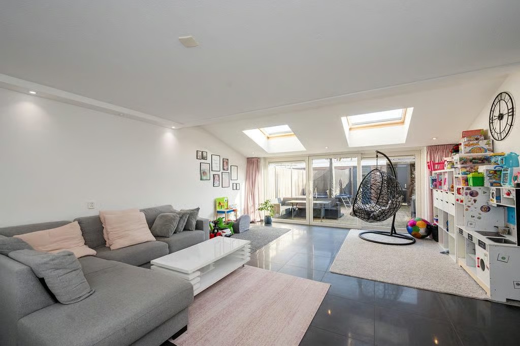 Tussenwoning Zwanenkamp 1183 in Maarssen