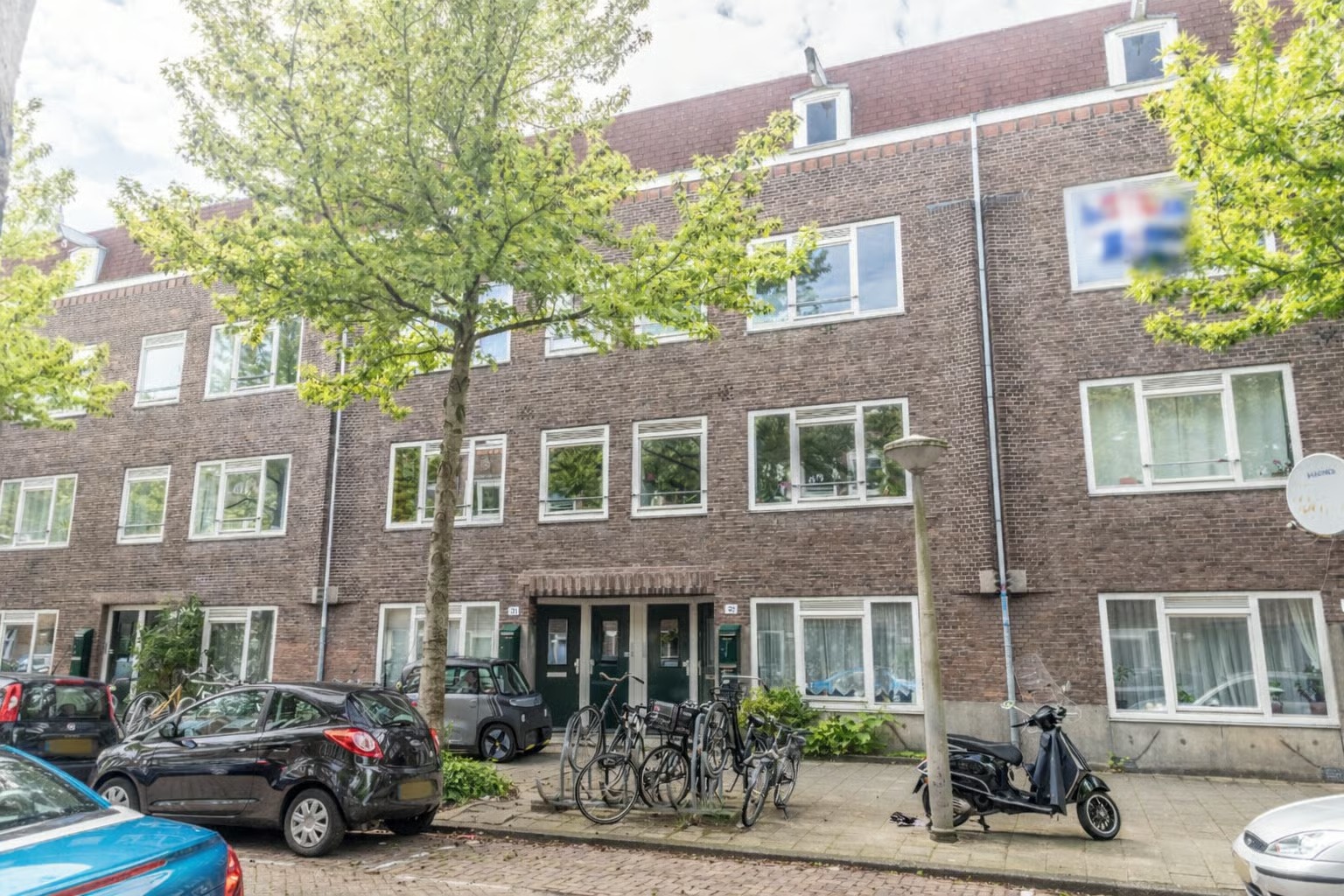 Portiekwoning Van Gentstraat 33 2 Amsterdam