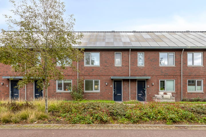 Tussenwoning Abtswoudseweg 12 A in Delft