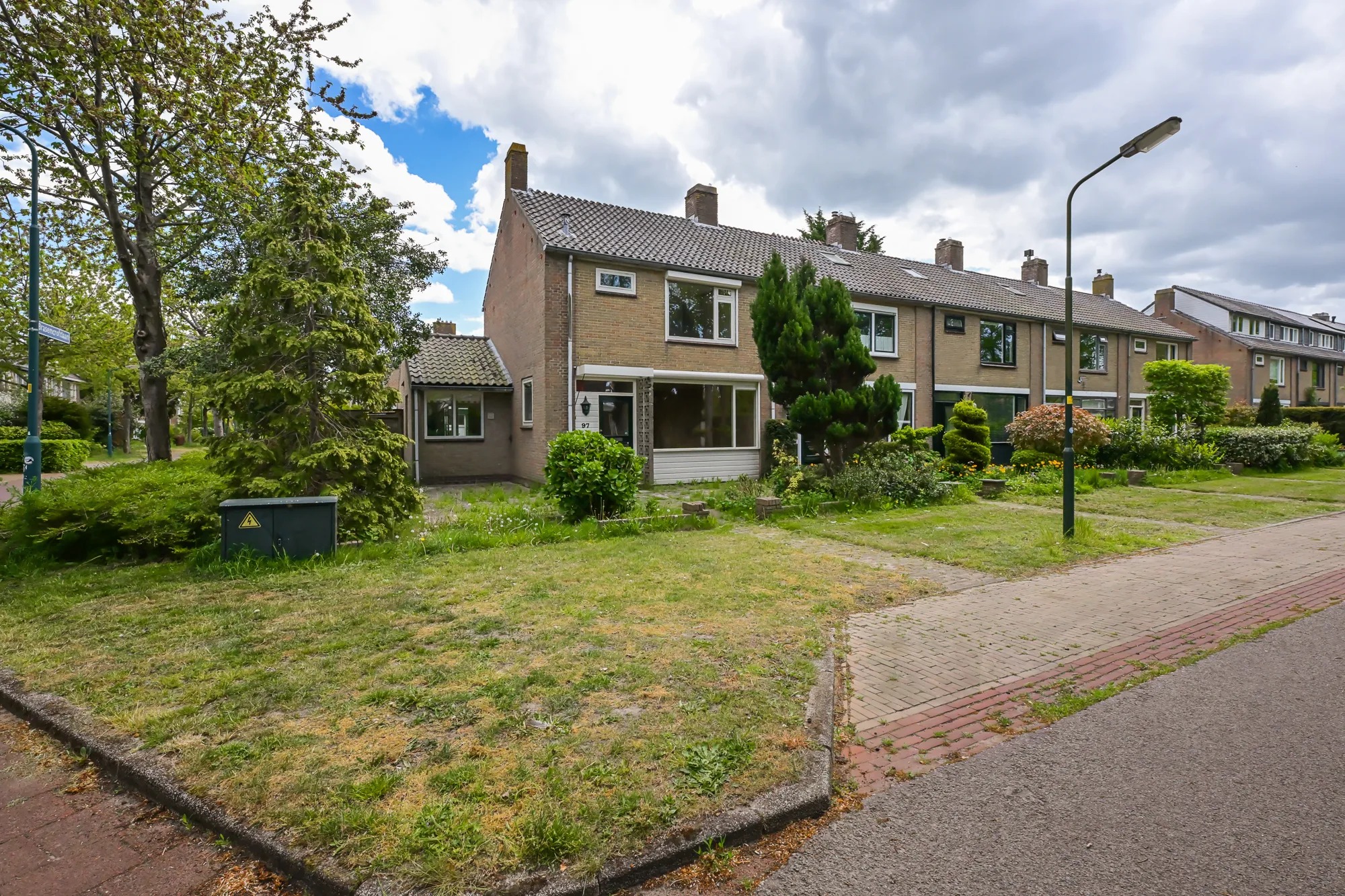 Hoekwoning Breedelaan 97 in Heiloo