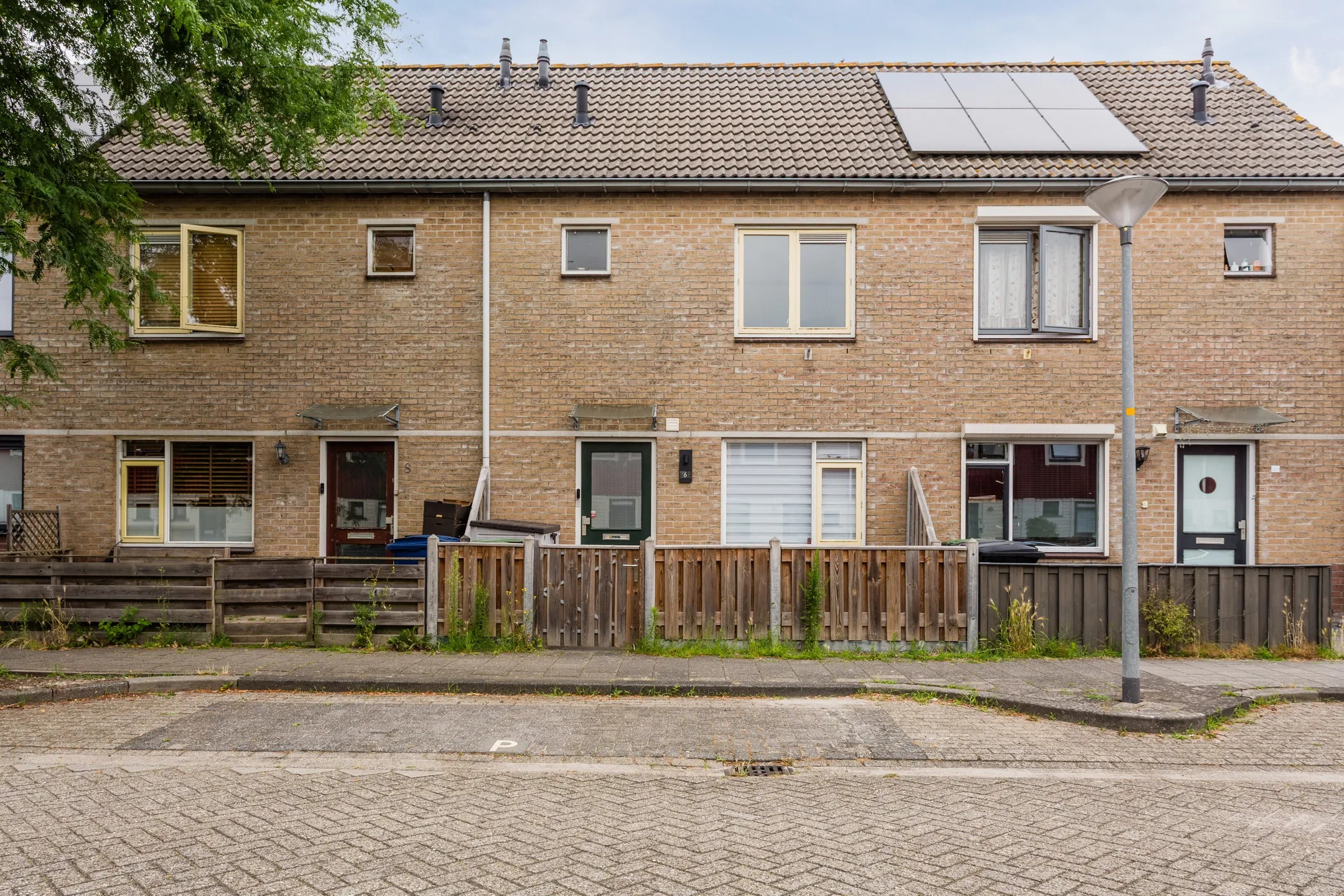 Tussenwoning Steven Vennecoolstraat 6 in Almere