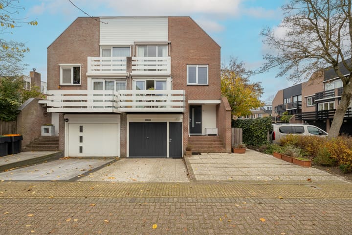 2-onder-1-kapwoning (split-level woning) Zwaluw 3 in Zoeterwoude