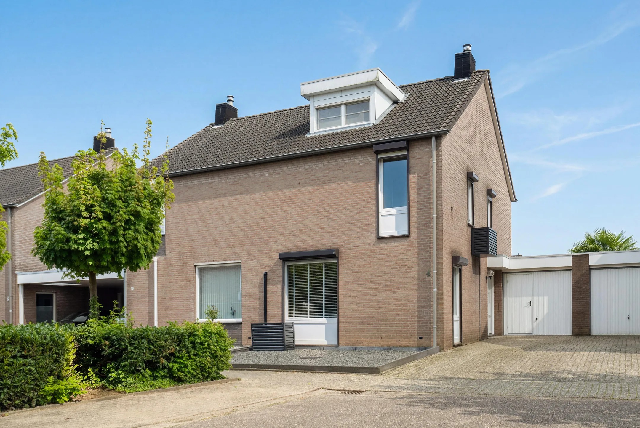 Halfvrijstaande woning Ringovenstraat 4 in Munstergeleen