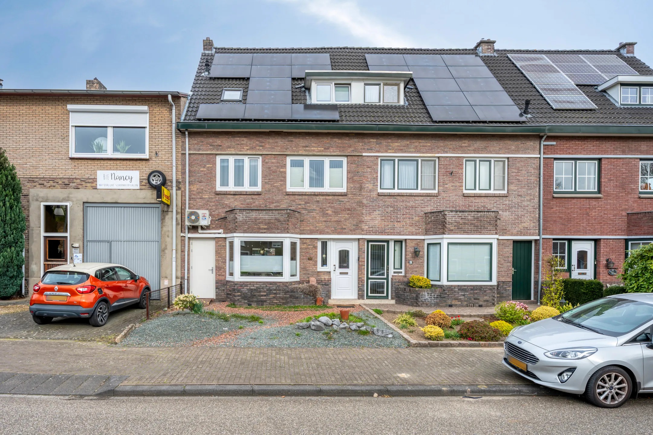Tussenwoning Rijksweg Zuid 193 in Sittard