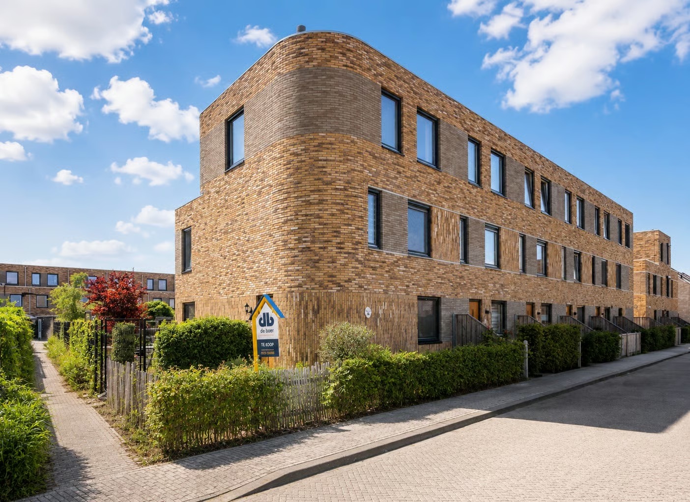 Hoekwoning Fioringras 38 in Lelystad