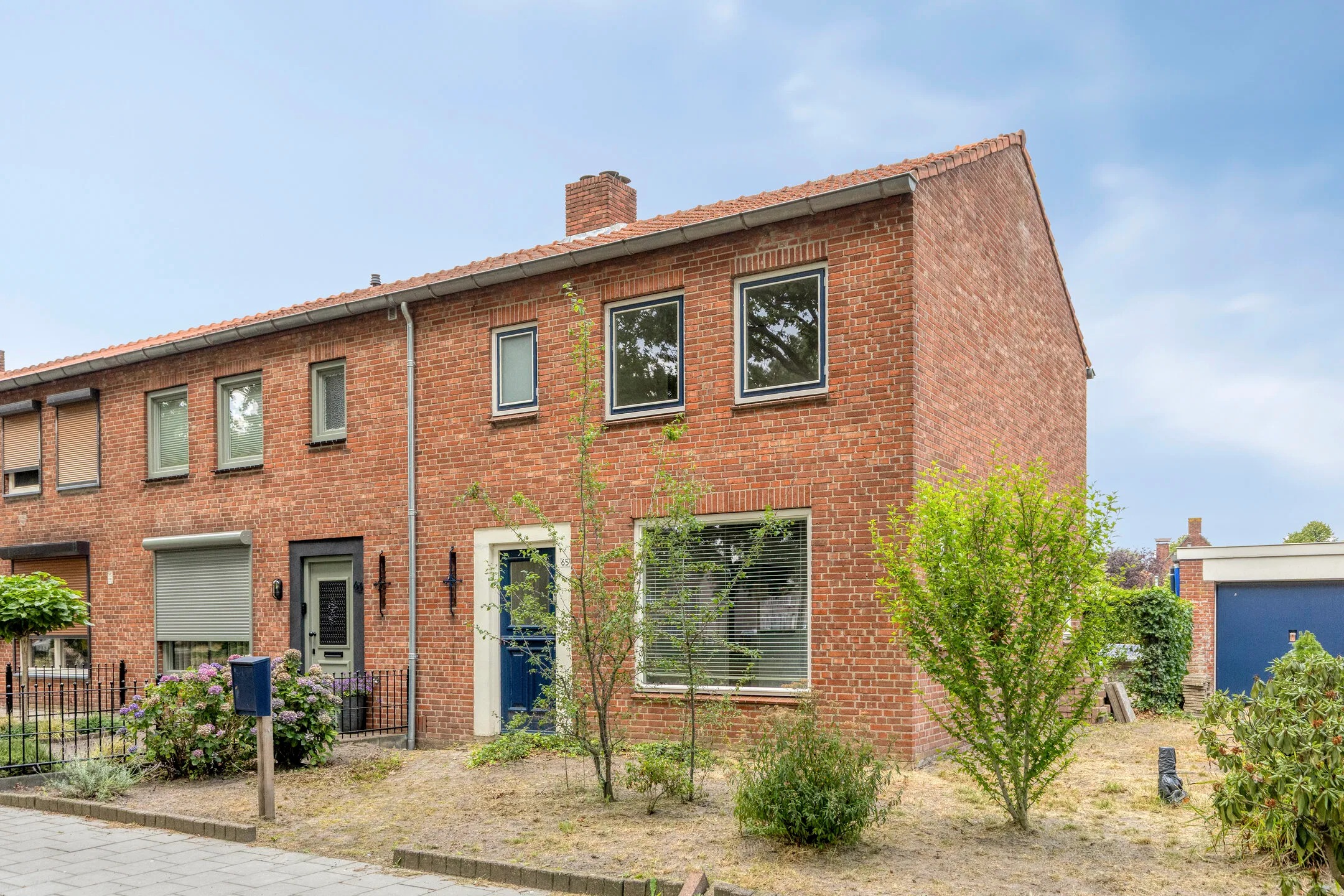 Hoekwoning Doctor Mollerlaan 65 in Roosendaal