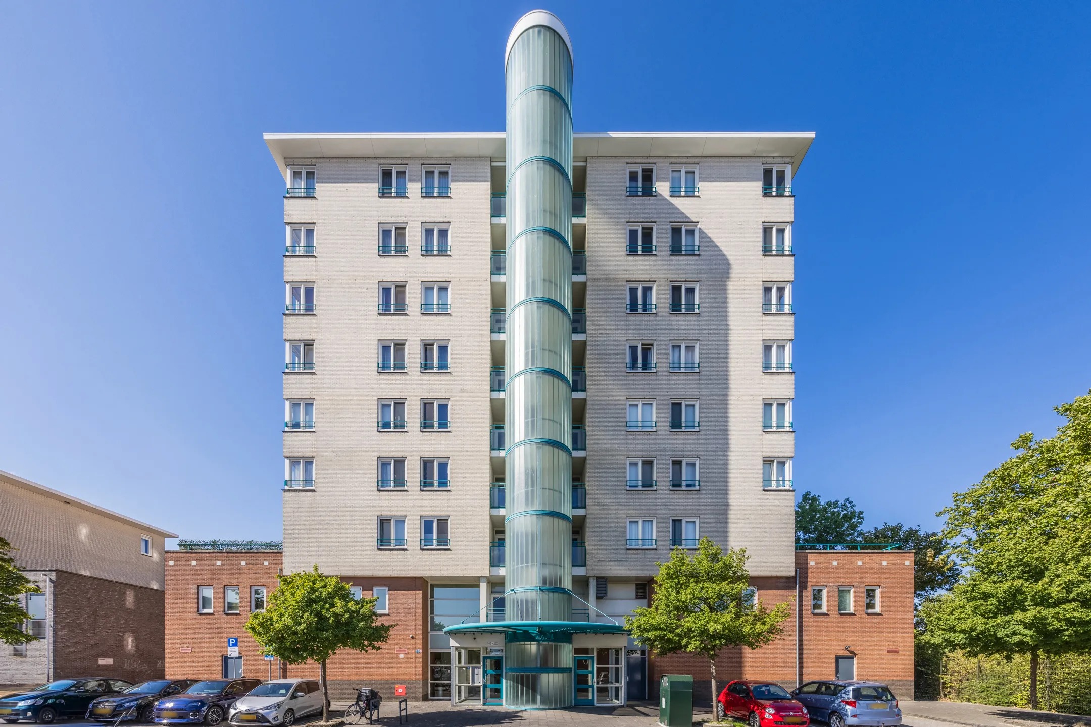 Portiekflat Cornelis van der Kolffstraat 195 in Maassluis