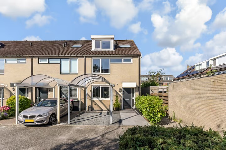 Hoekwoning Johannes Poststraat 1 Leidschendam