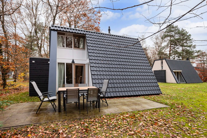 Bungalow, vrijstaande woning Krimweg 140 Hoenderloo