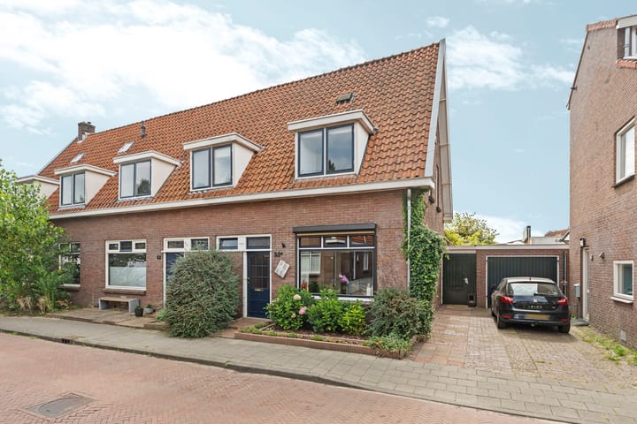 Eengezinswoning, hoekwoning Sophiastraat 53 a in Velp
