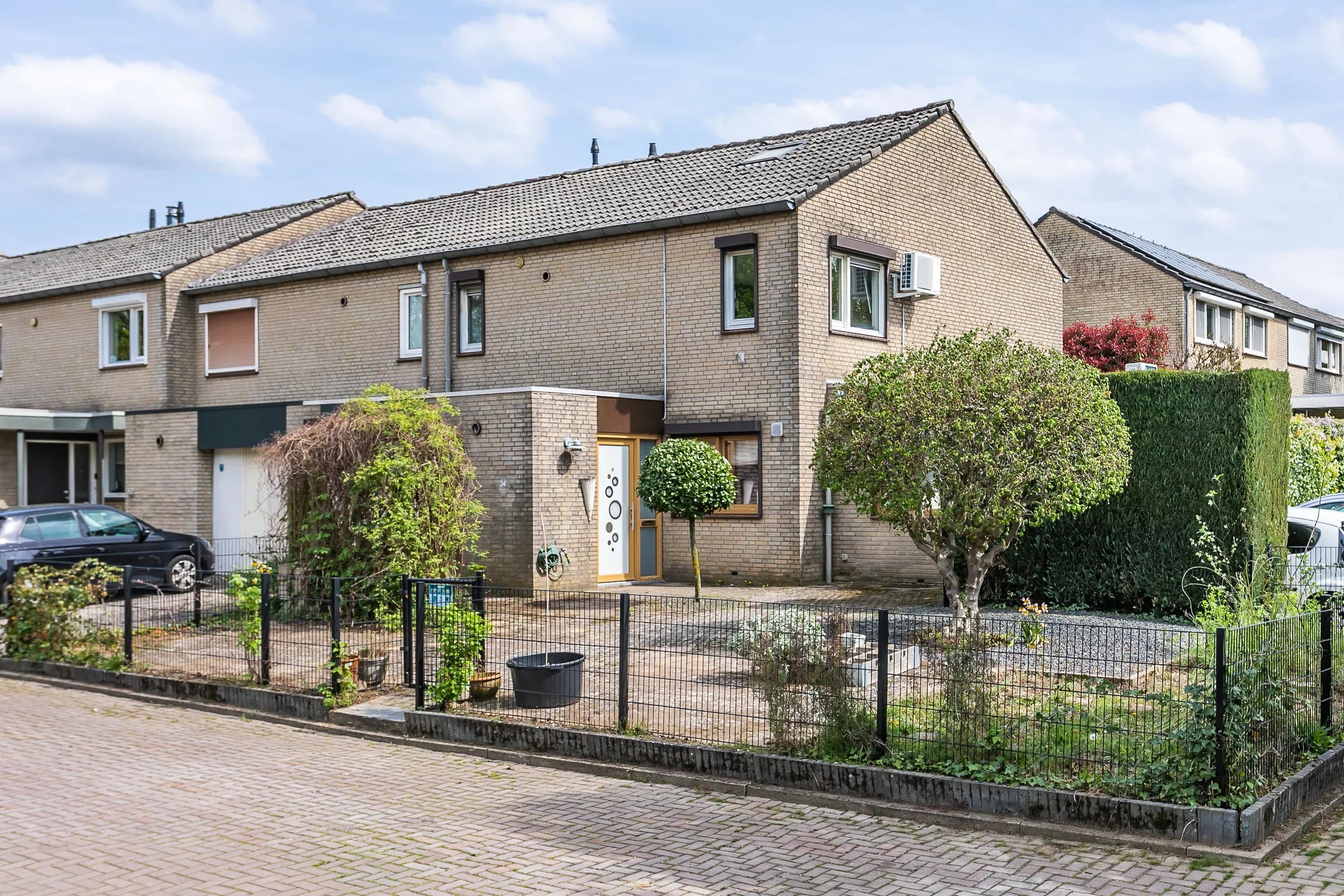 Hoekwoning Ringoven 34 in Brunssum