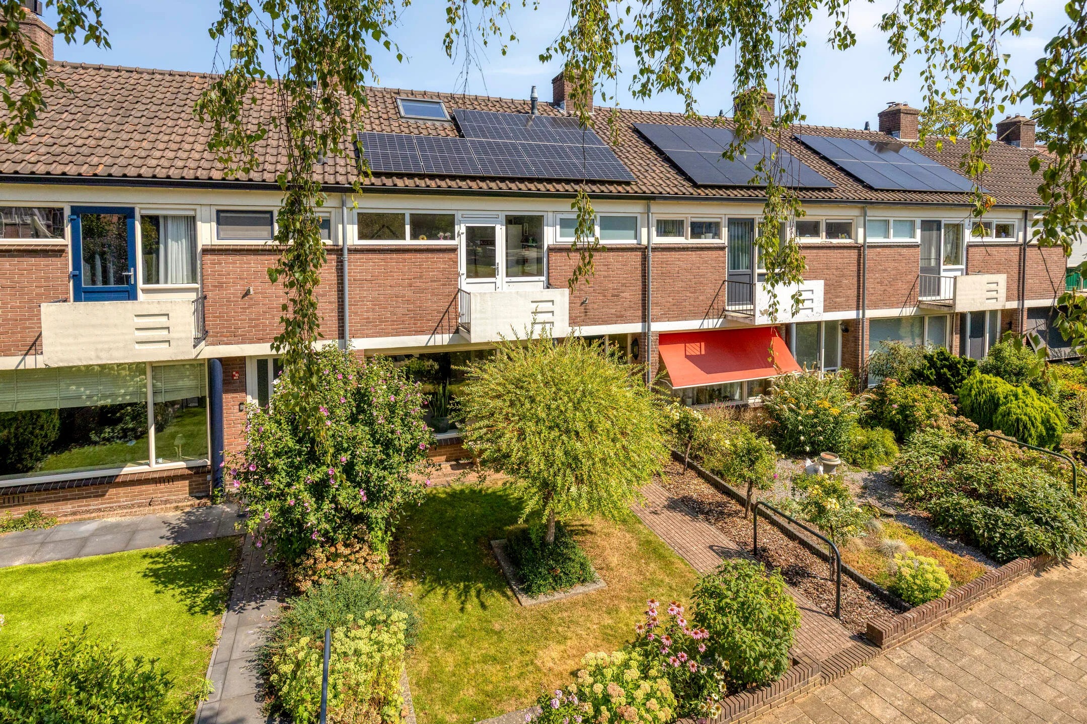 Tussenwoning Lorentzstraat 13 in Apeldoorn