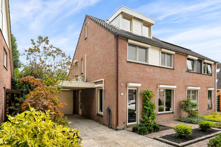 2-onder-1-kapwoning Scholten-Hofmansbrink 3 in Eibergen