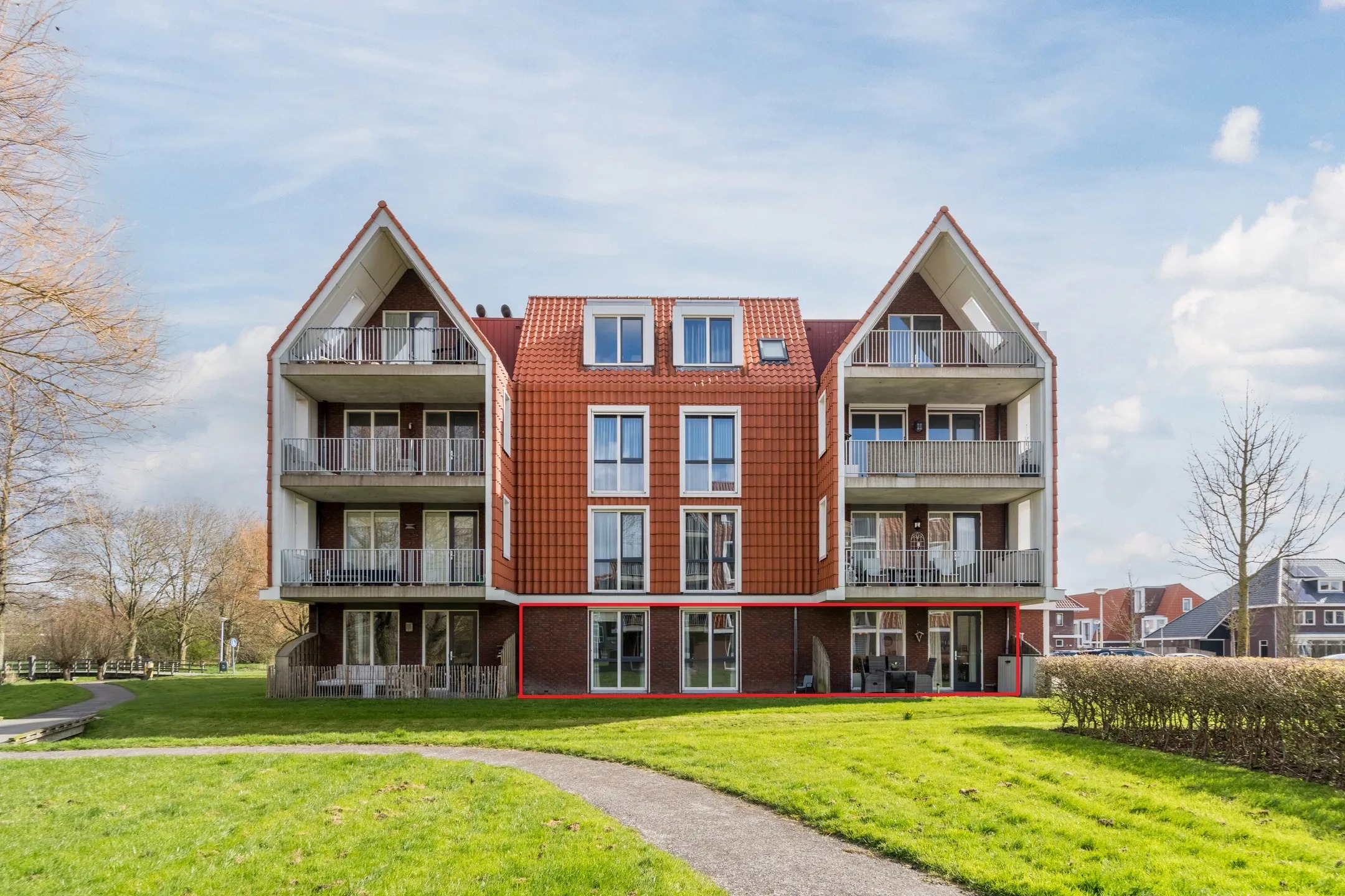 Benedenwoning Oeverwal 99 in Hoogwoud