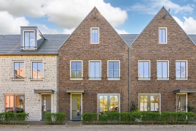 Tussenwoning Liniewal 82 in Vijfhuizen