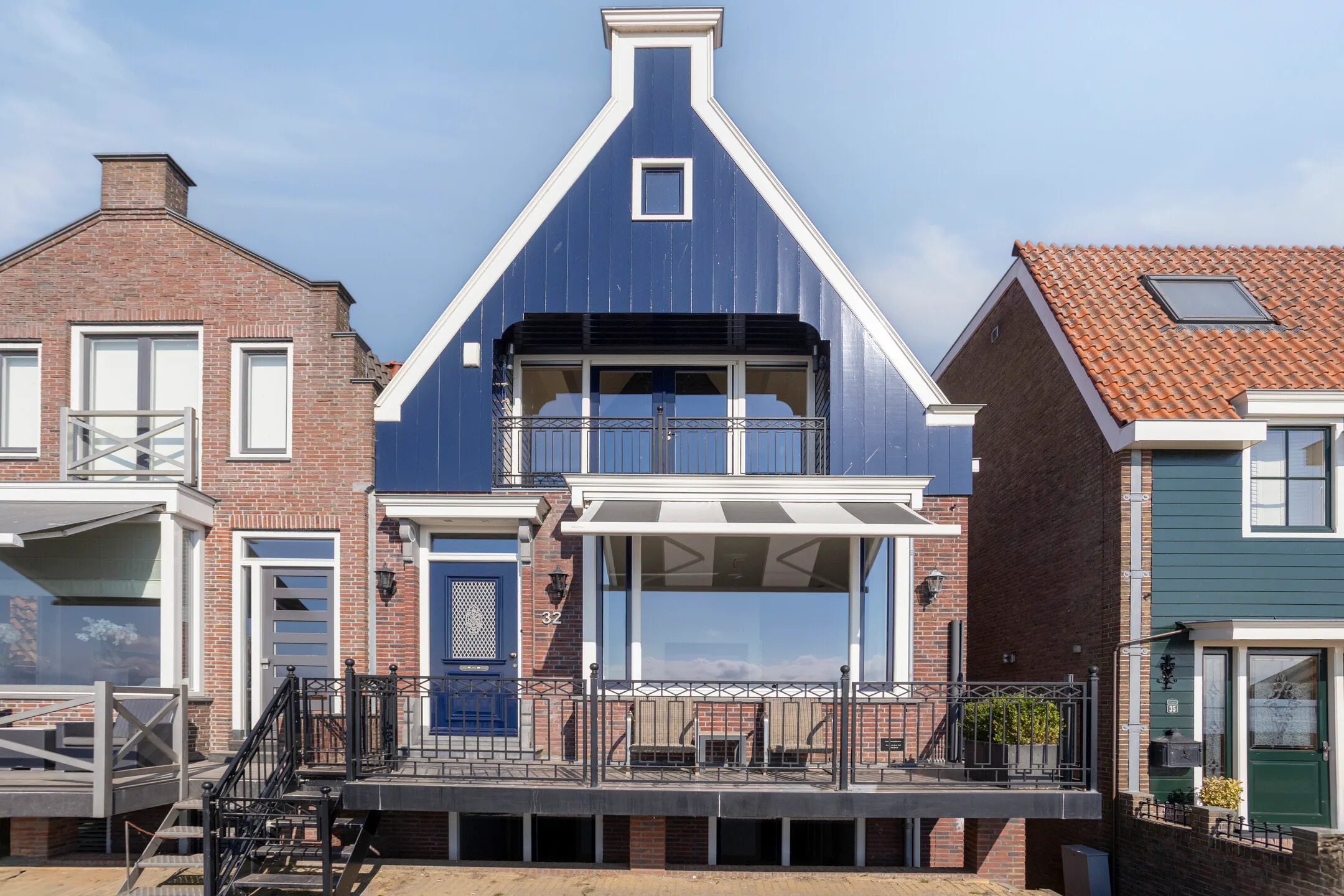 Halfvrijstaande woning (dijkwoning) Noordeinde 32 in Volendam