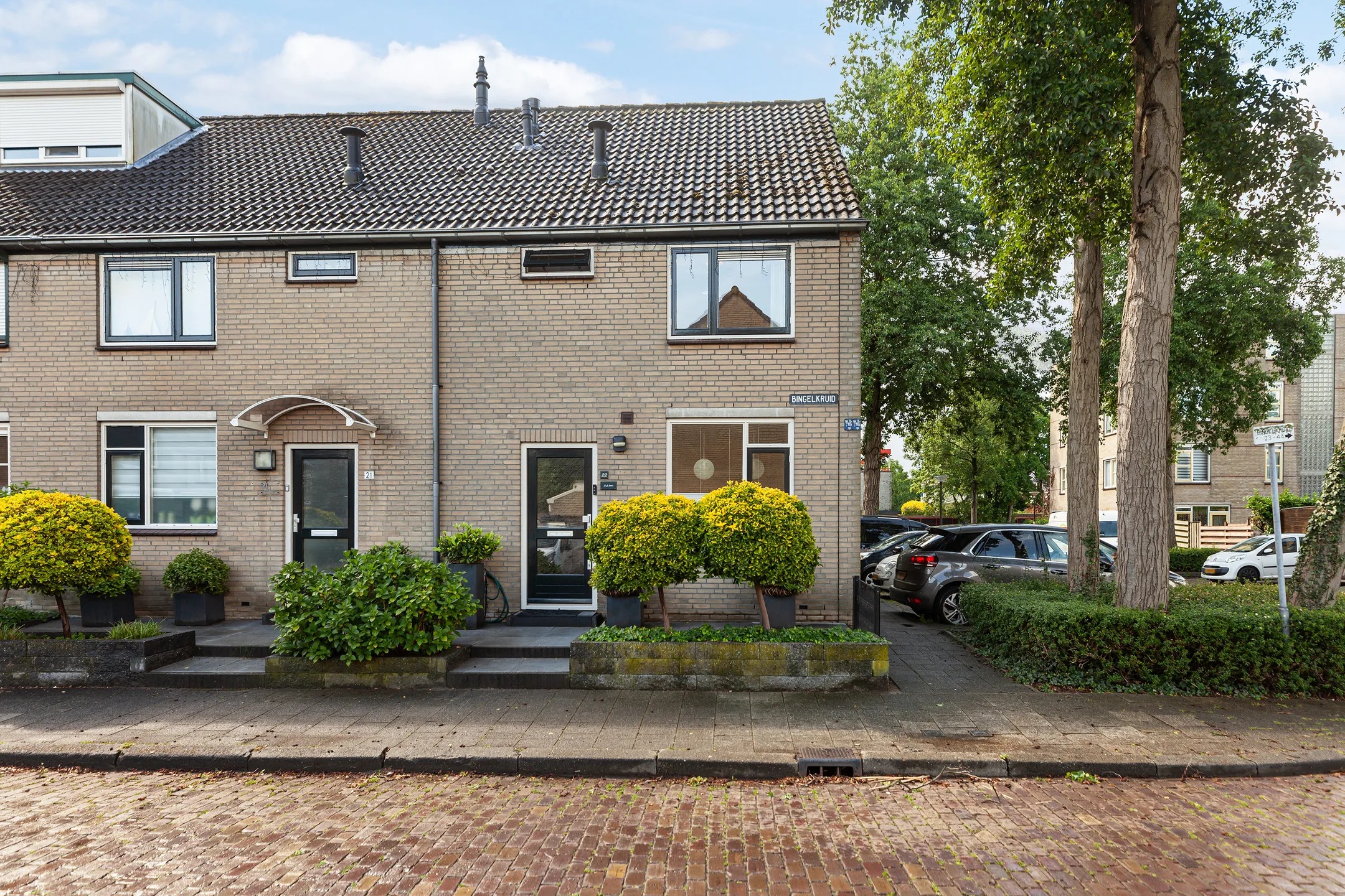 Hoekwoning Bingelkruid 22 in Vlaardingen