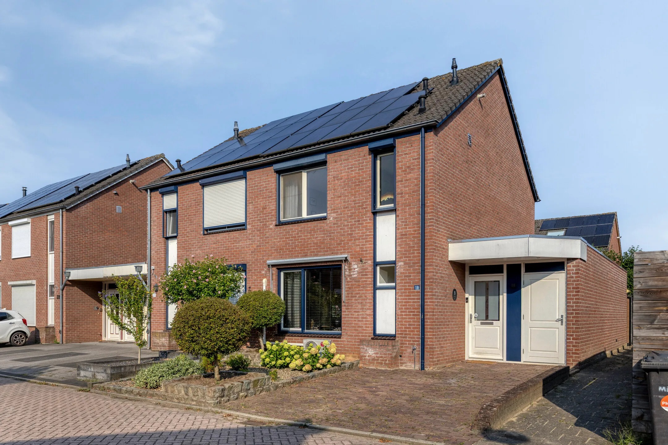 2-onder-1-kapwoning Looierstraat 18 in Baarlo