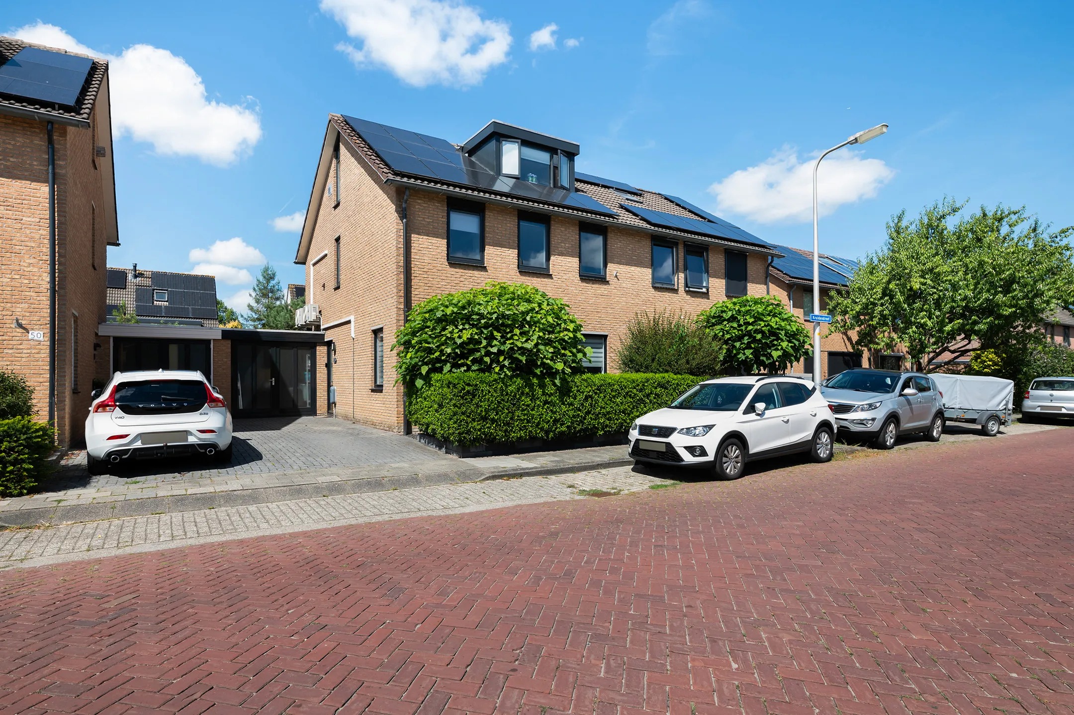 2-onder-1-kapwoning Kruidendreef 48 in Dronten