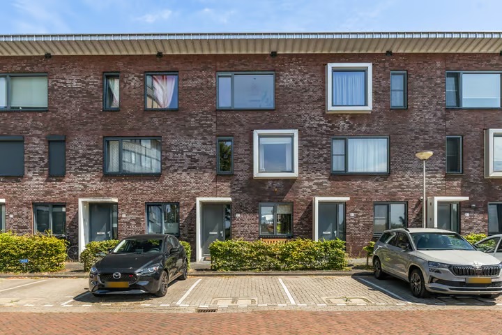 Tussenwoning Uiverplein 33 in Gouda