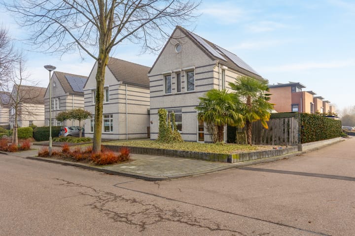 Geschakelde woning Komeetlaan 40 Sittard