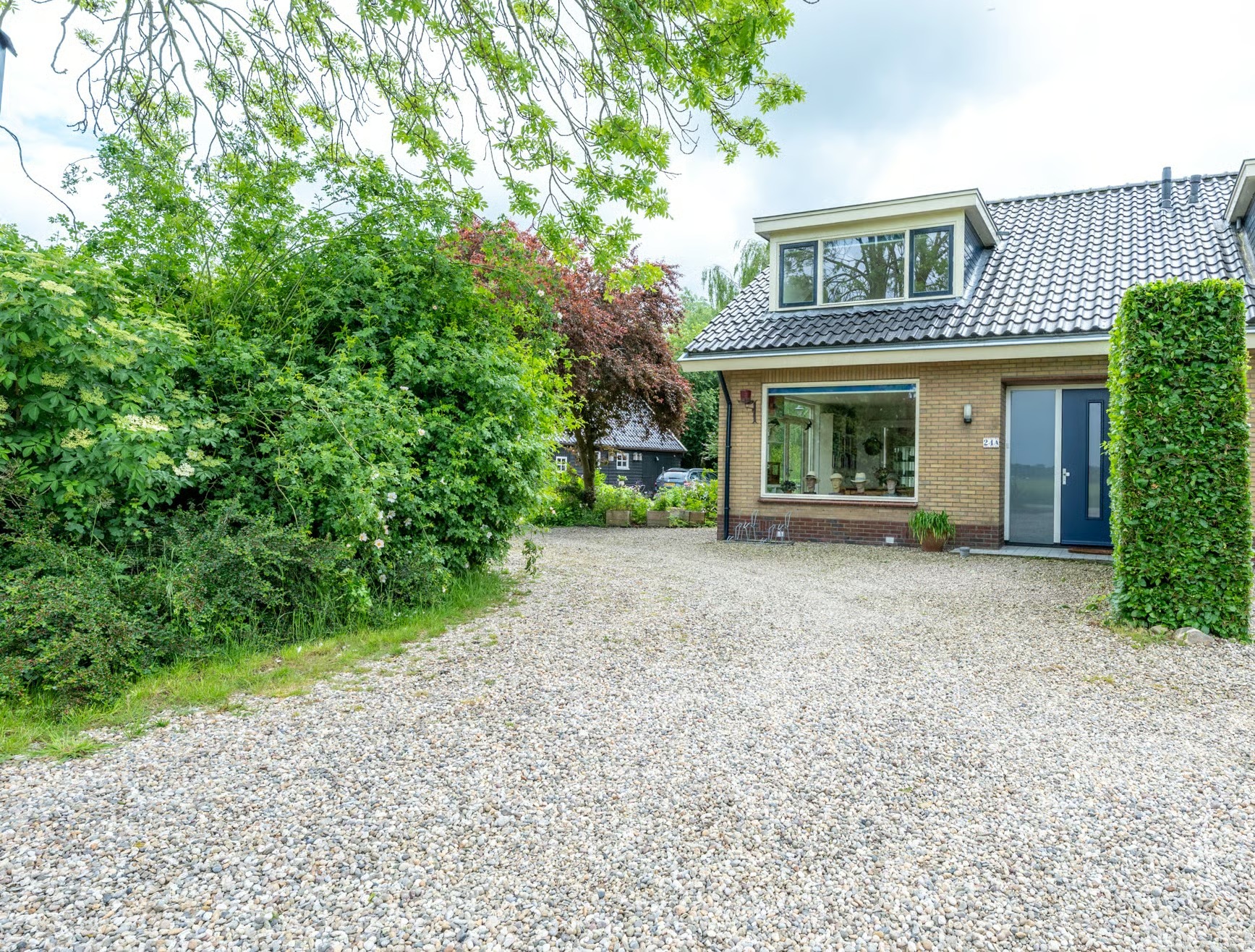 2-onder-1-kapwoning Ameronger Wetering 24 a in Amerongen