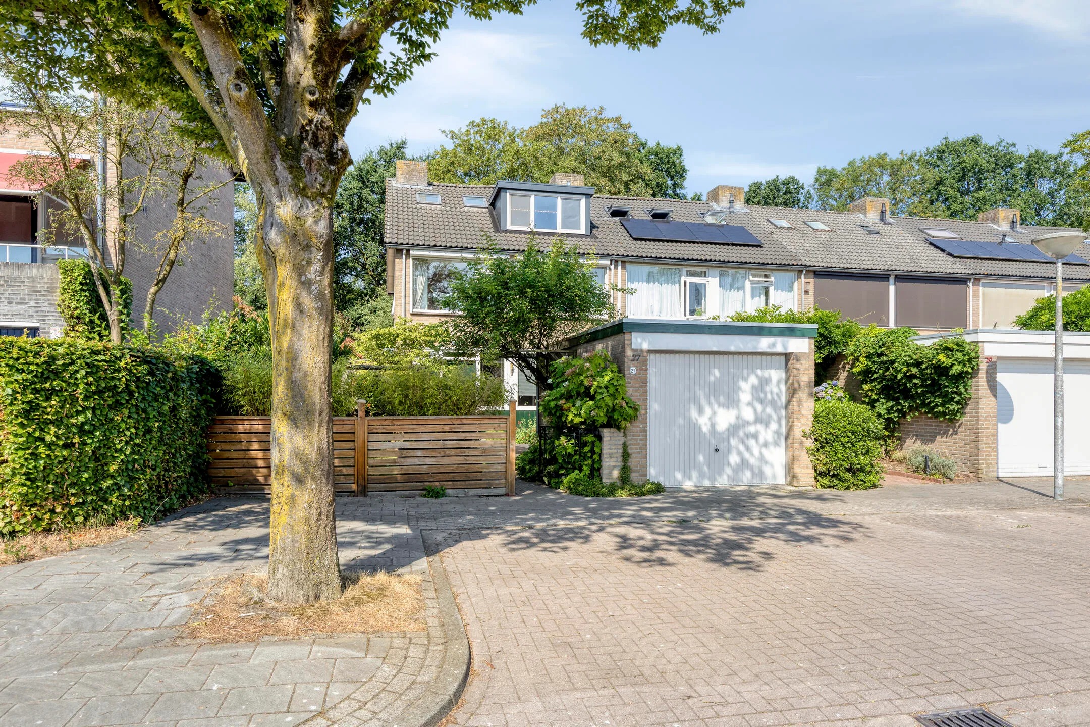 Hoekwoning Zeebruggestraat 27 in Eindhoven