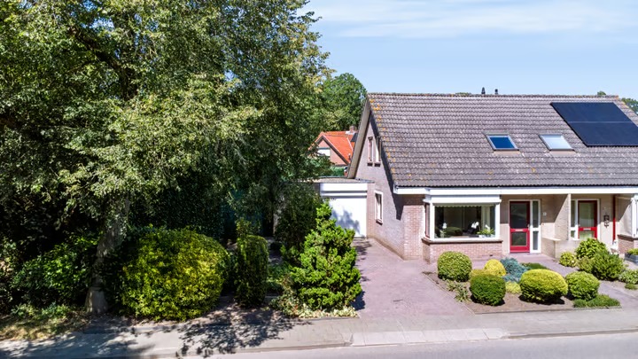 2-onder-1-kapwoning Industrieweg 45 in Vaassen