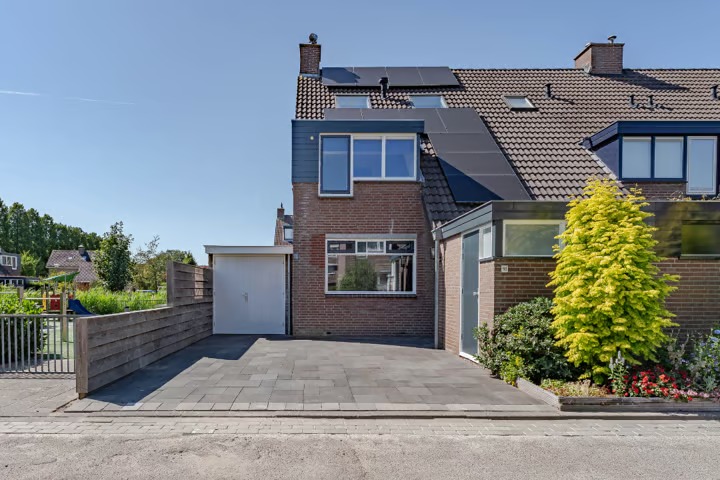 Hoekwoning Zonnedauw 98 in Boskoop