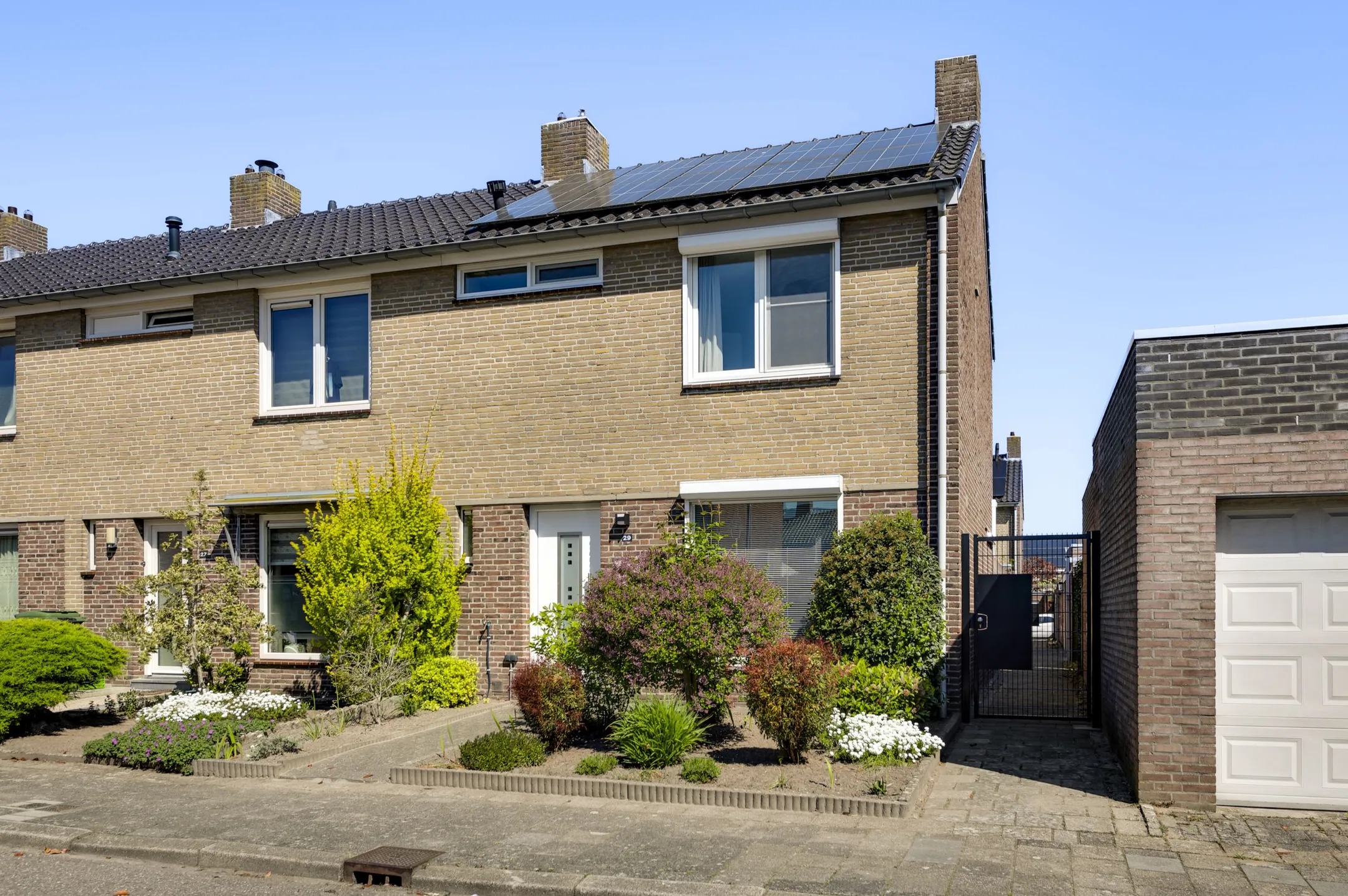 Hoekwoning Valkenburgstraat 29 in Weert