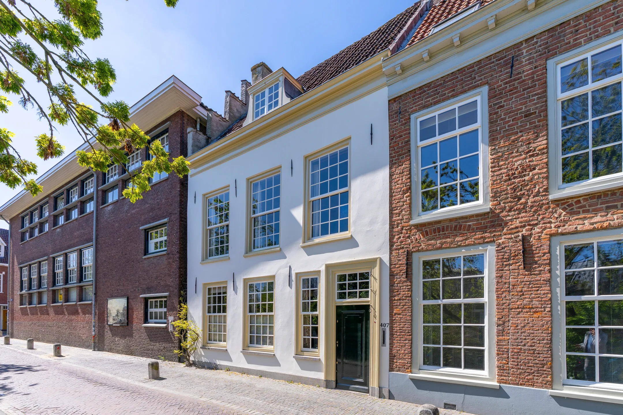Hoekwoning Oudegracht 407 in Utrecht