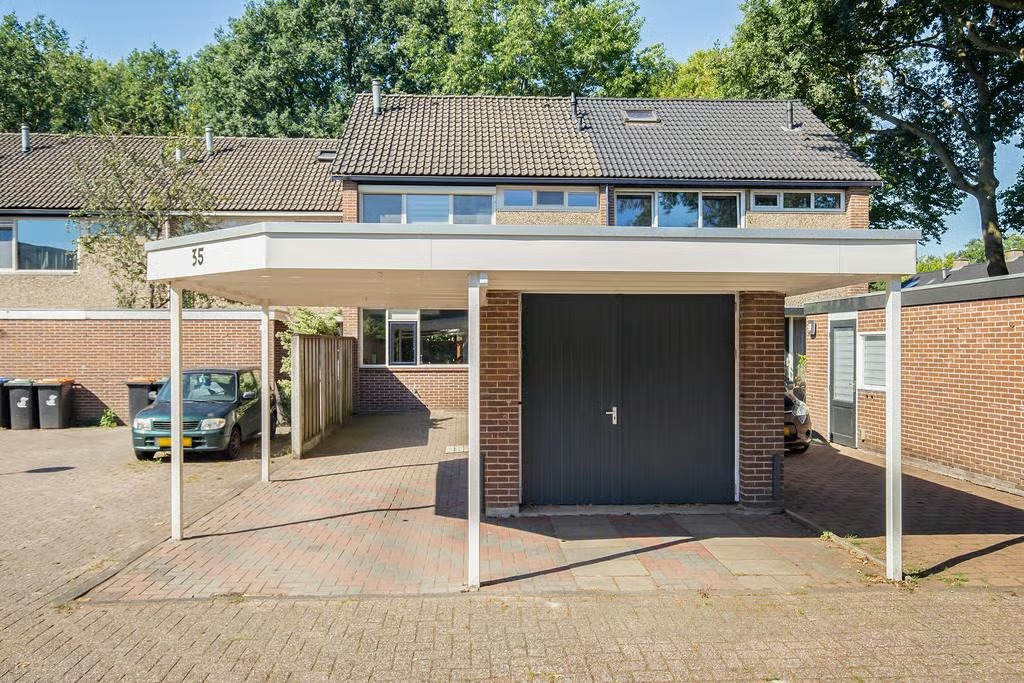 Geschakelde 2-onder-1-kapwoning Koenderinklanden 35 in Enschede