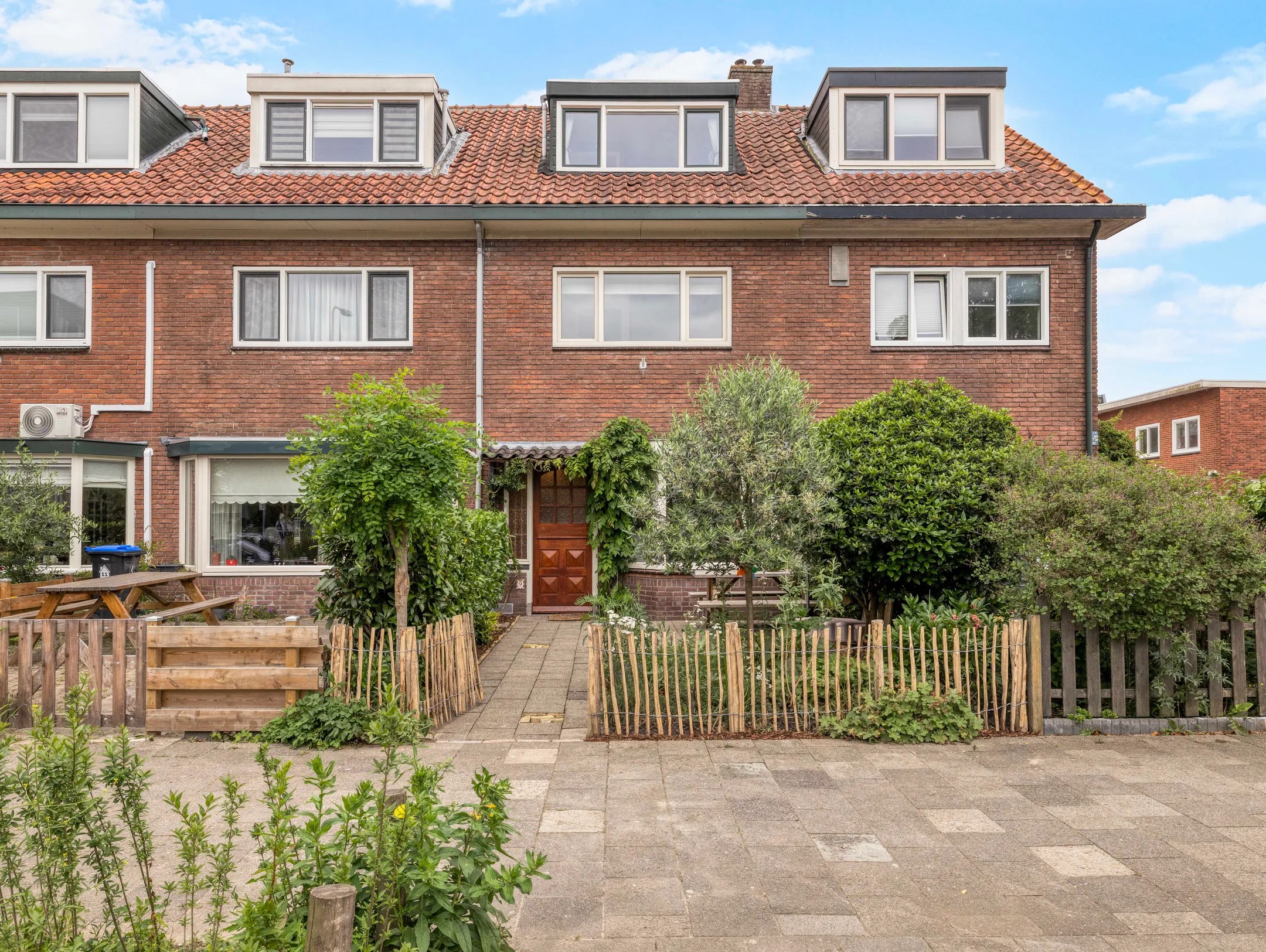 Tussenwoning Adriaan van Bergenstraat 9 Utrecht