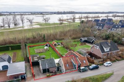 2-onder-1-kapwoning Waaldijk 146 in Herwijnen