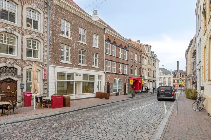 Portiekwoning Kraanpoort 3 B in Roermond