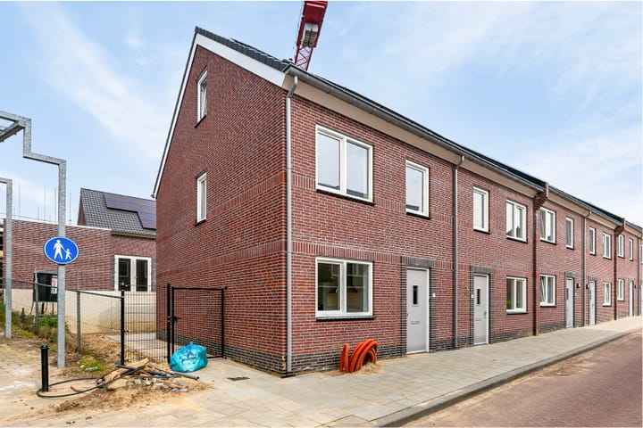 Hoekwoning Einderstraat 105 in Kerkrade