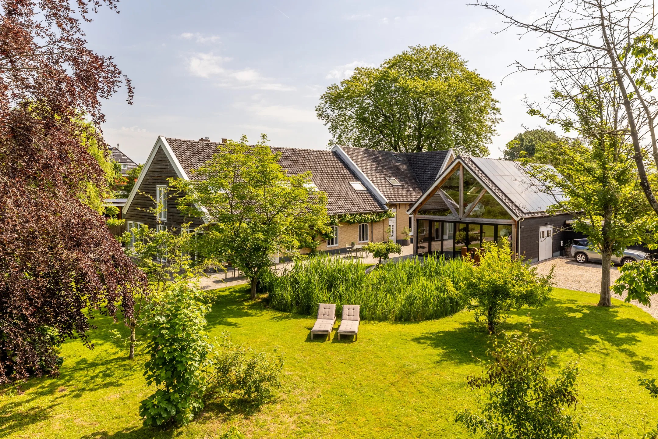 Halfvrijstaande woning 's-Gravenweg 240 in Nieuwerkerk aan den IJssel