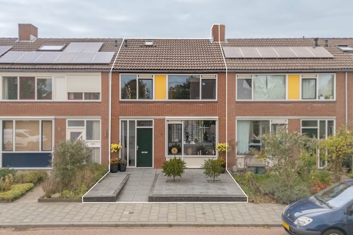 Eengezinswoning, tussenwoning Dintelstraat 7 Oost-Souburg