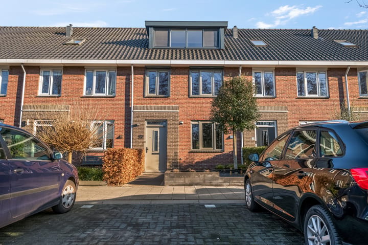 Tussenwoning Raperbeek 52 Barneveld