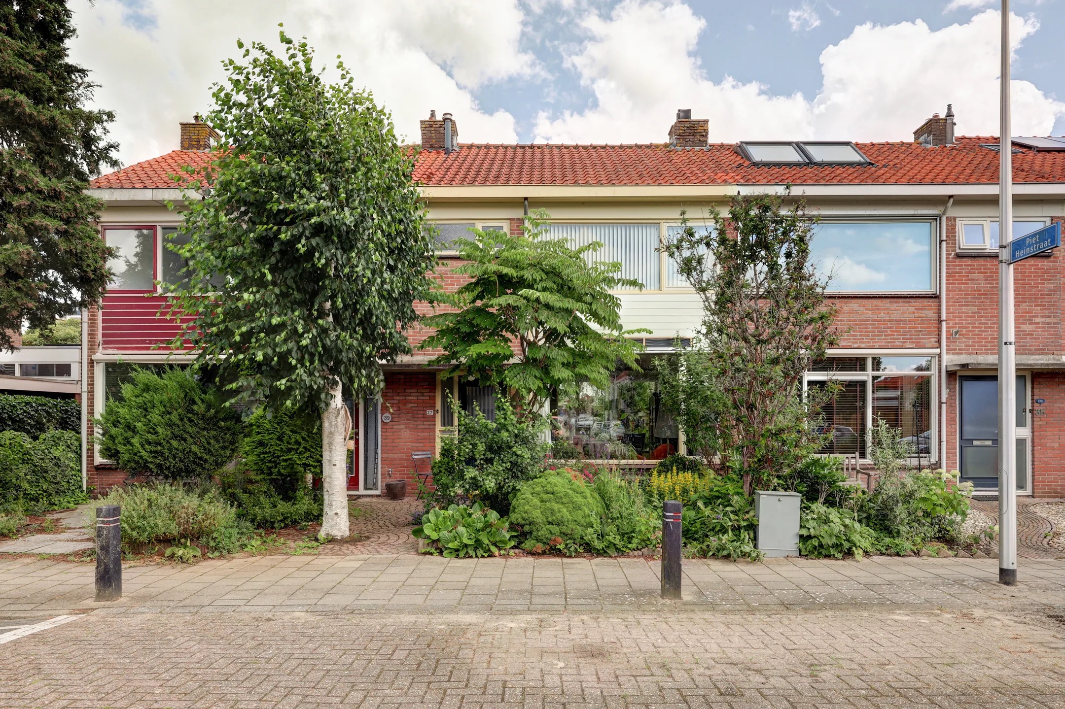 Tussenwoning Karel Doormanstraat 37 in Bodegraven