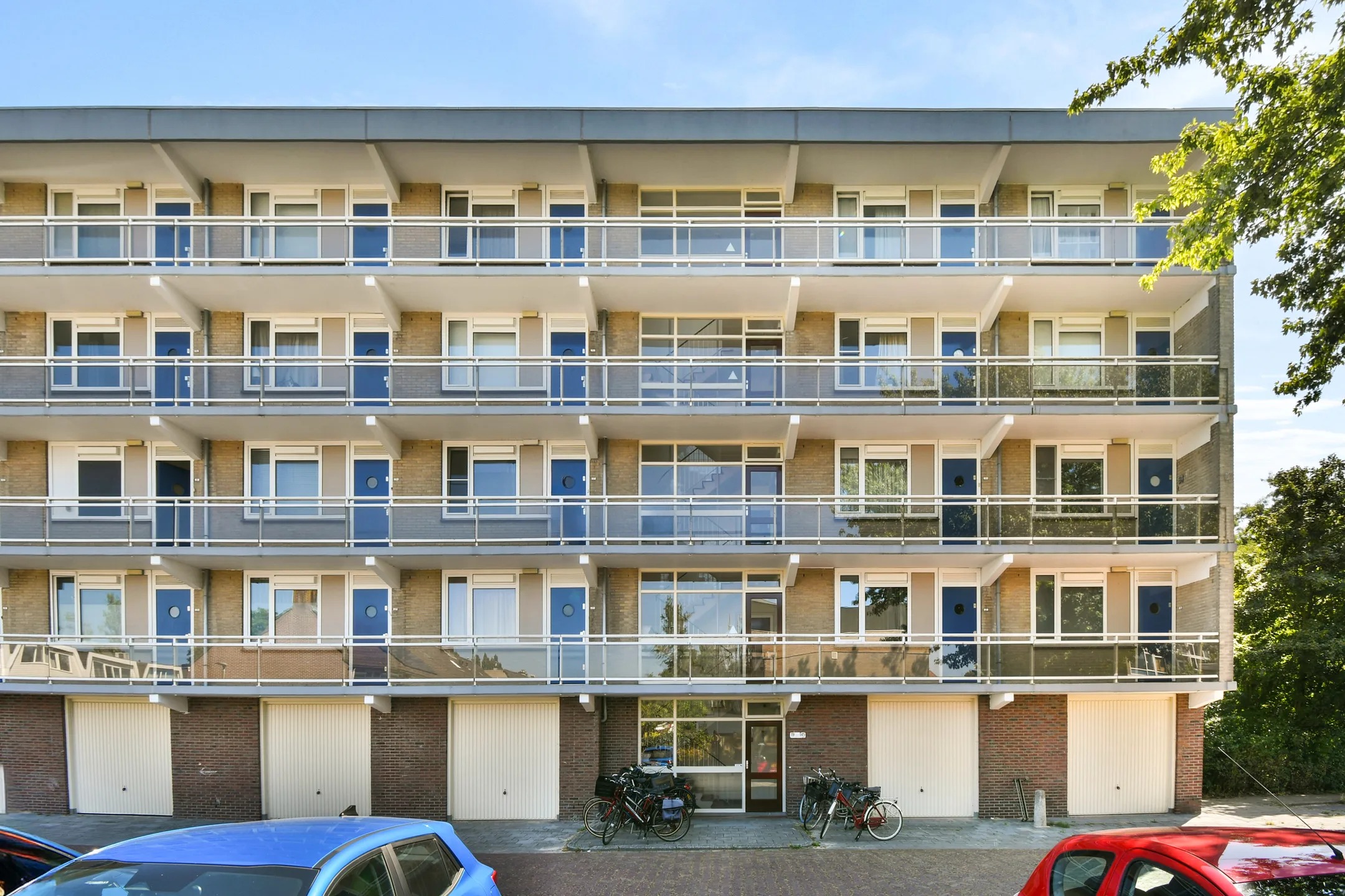 Galerijflat Hoeksewaard 119 in Amstelveen