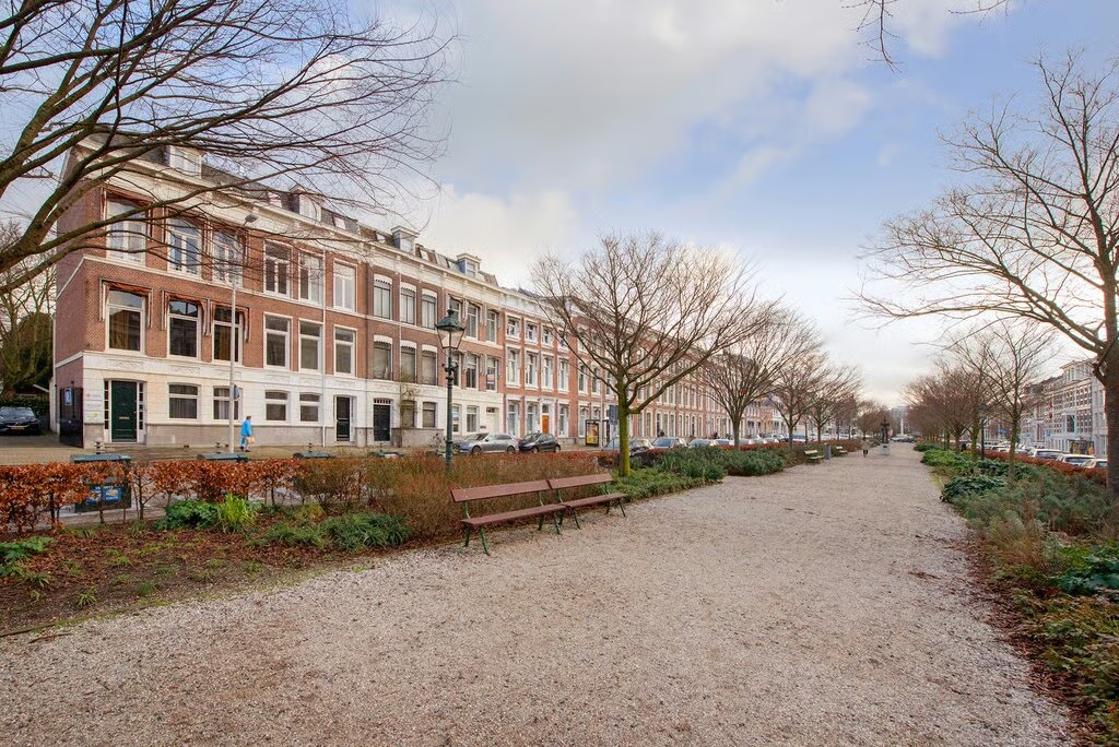 Benedenwoning Nassauplein 21 in Den Haag