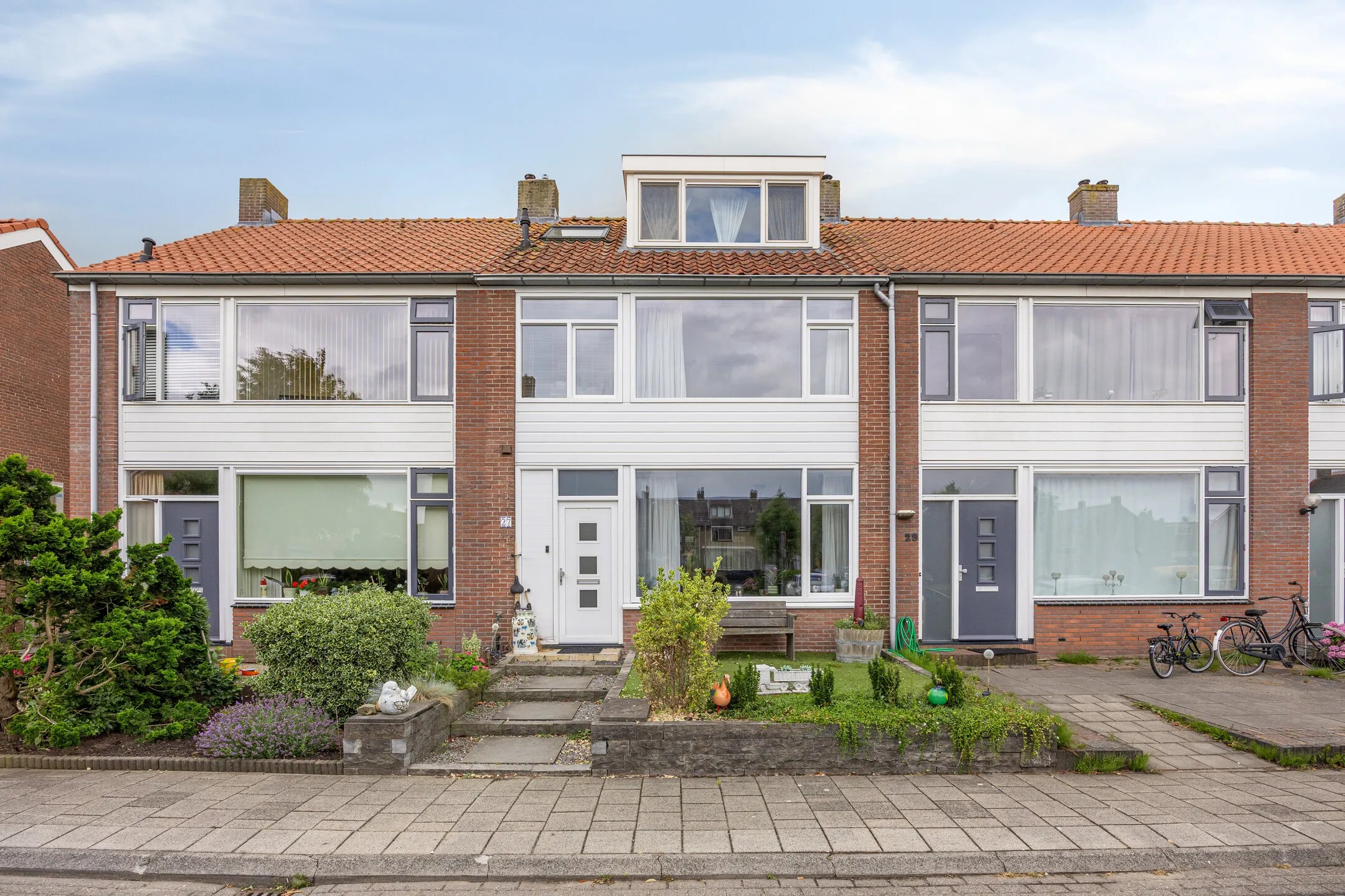 Tussenwoning Dahliastraat 27 in Stolwijk