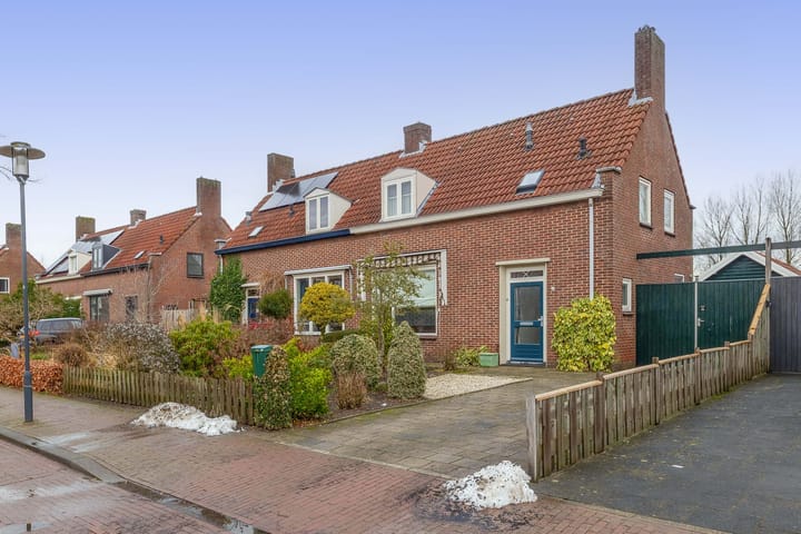 2-onder-1-kapwoning Pastoor Smitsstraat 24 in Sint-Oedenrode