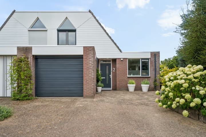 Hoekwoning (semi-bungalow) Ben Goerionsingel 2 in Ede